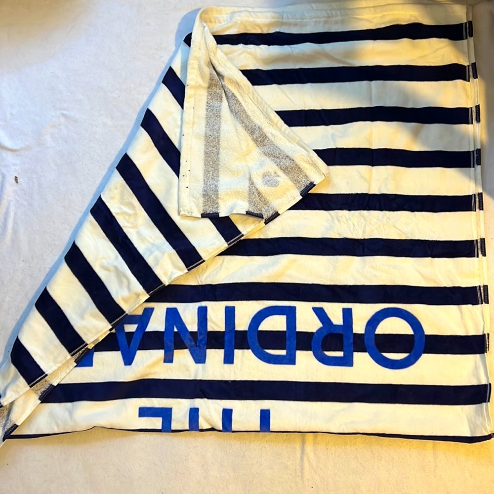 Blue and white Kate Spade beach towel 40 x 70in